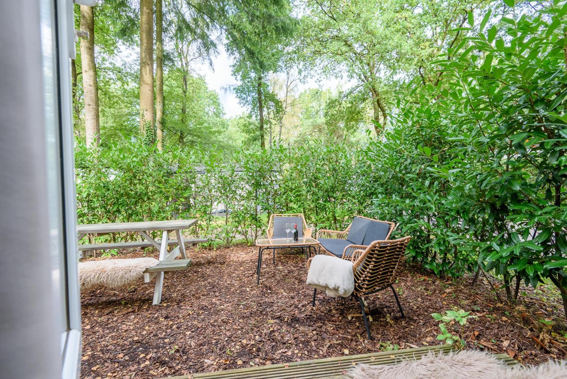 Veluwe Chalet Aan Het Bos - Kids - Pool - Dog Hoenderloo Exterior photo